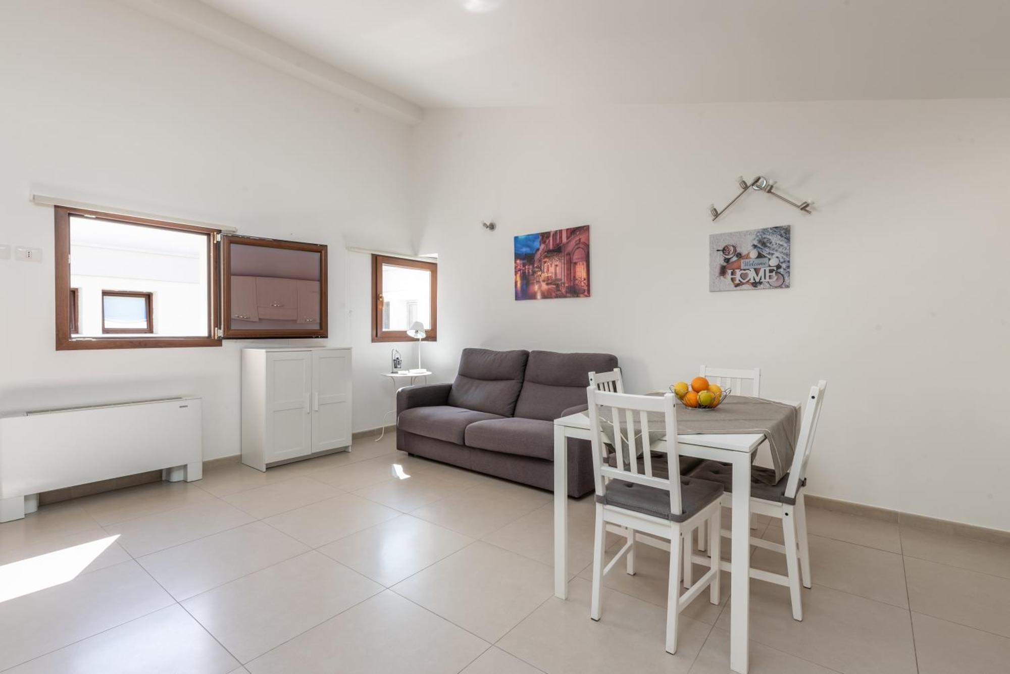 Lumar Sicilia - Quaroni Apartment *