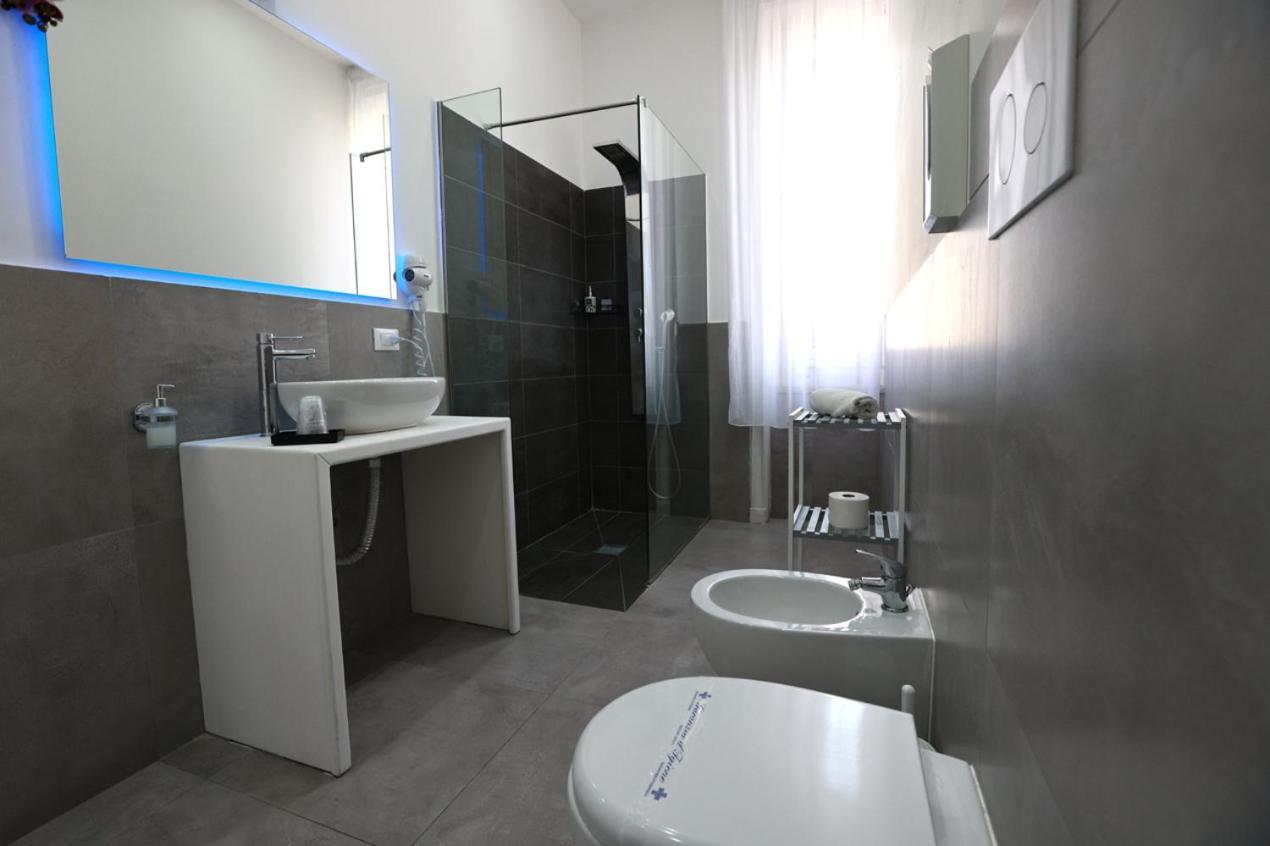 Il Siciliano Room's &