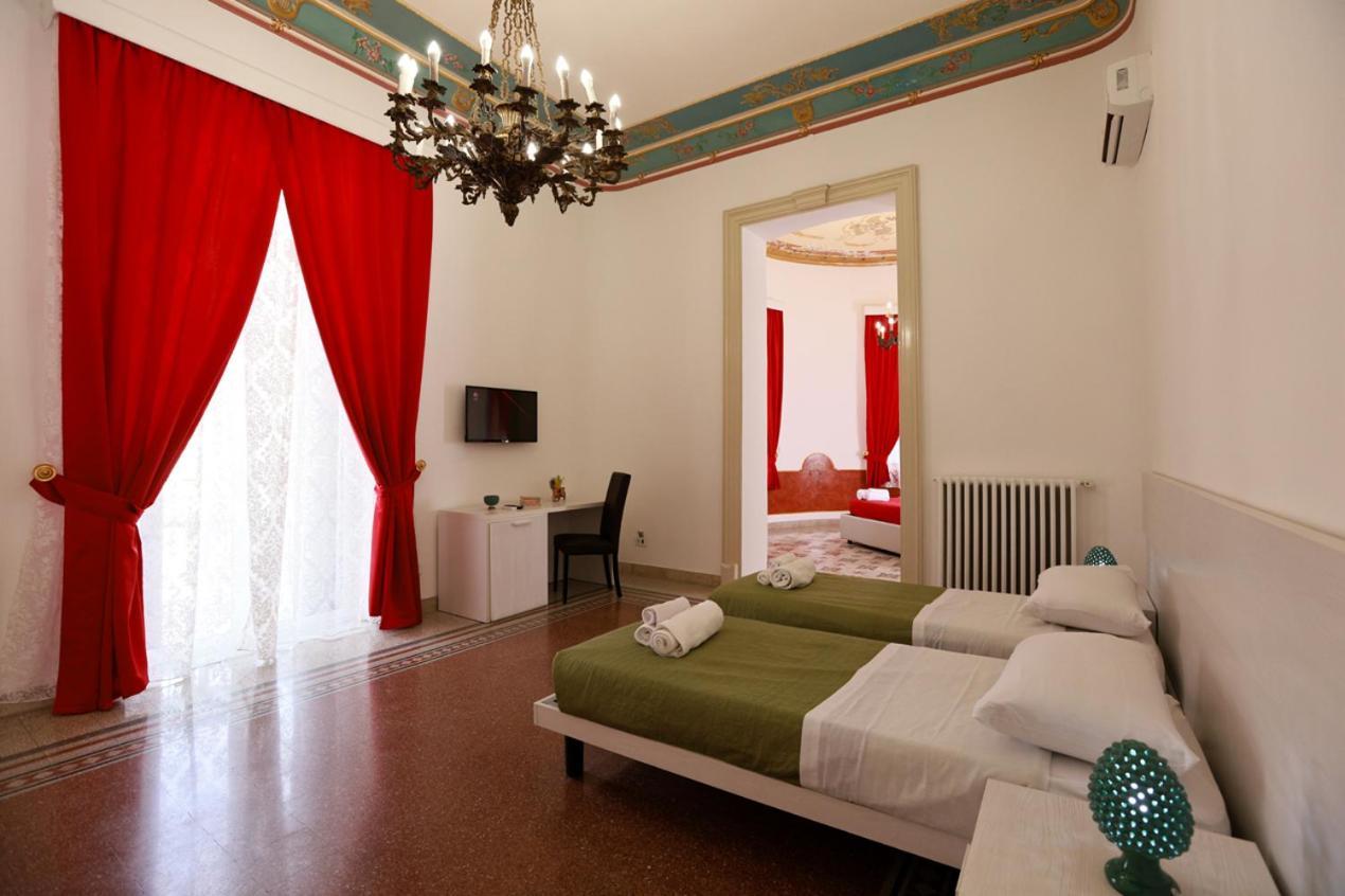 Il Siciliano Room's &