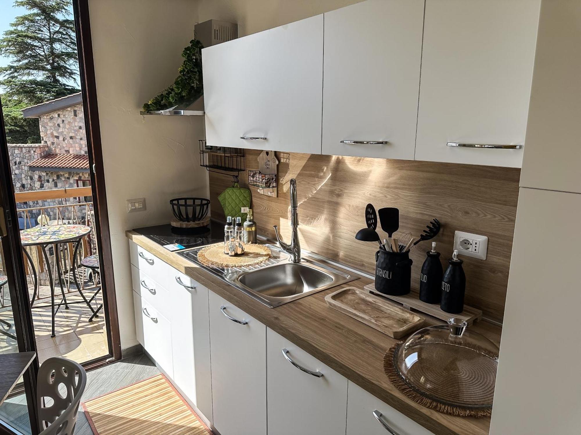 Intero Con Terrazza - Ciaculli