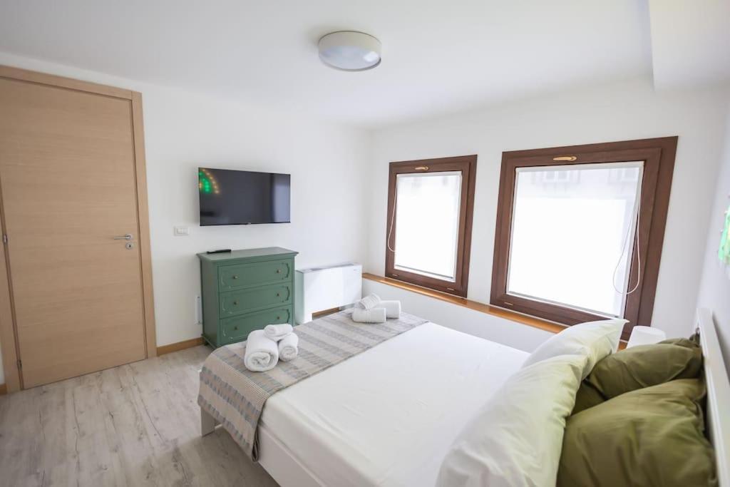 Apartment Iflat Corte Seralcadi *