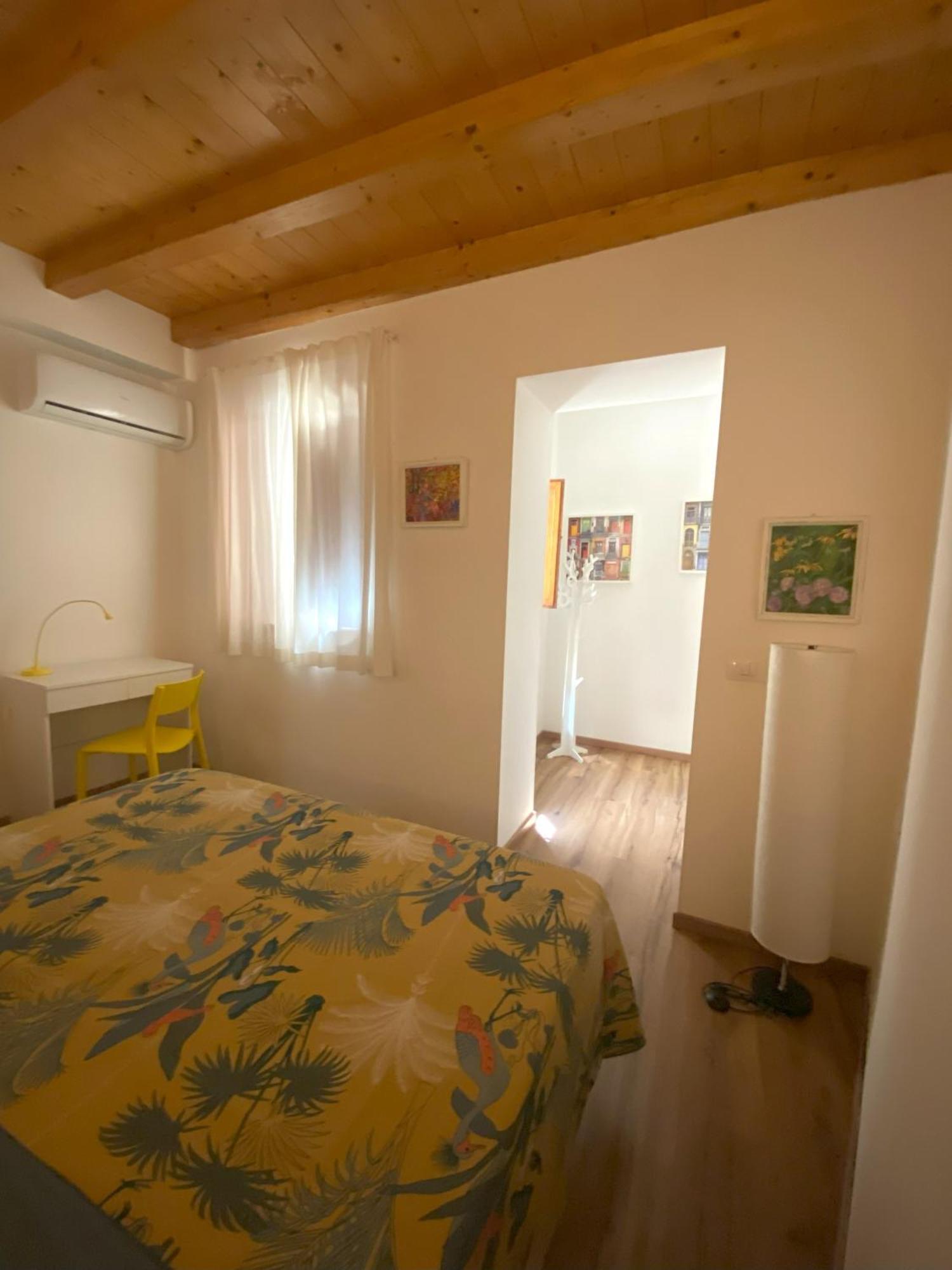 Apartment N5 *