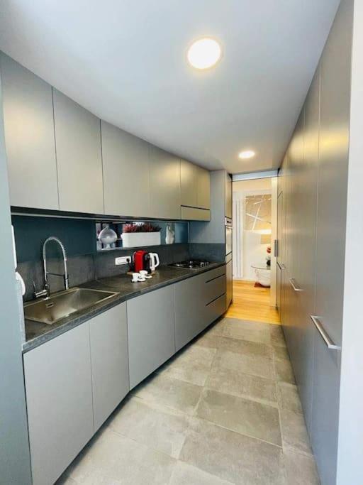 Apartment Alessi Design Tra Centro E Mare