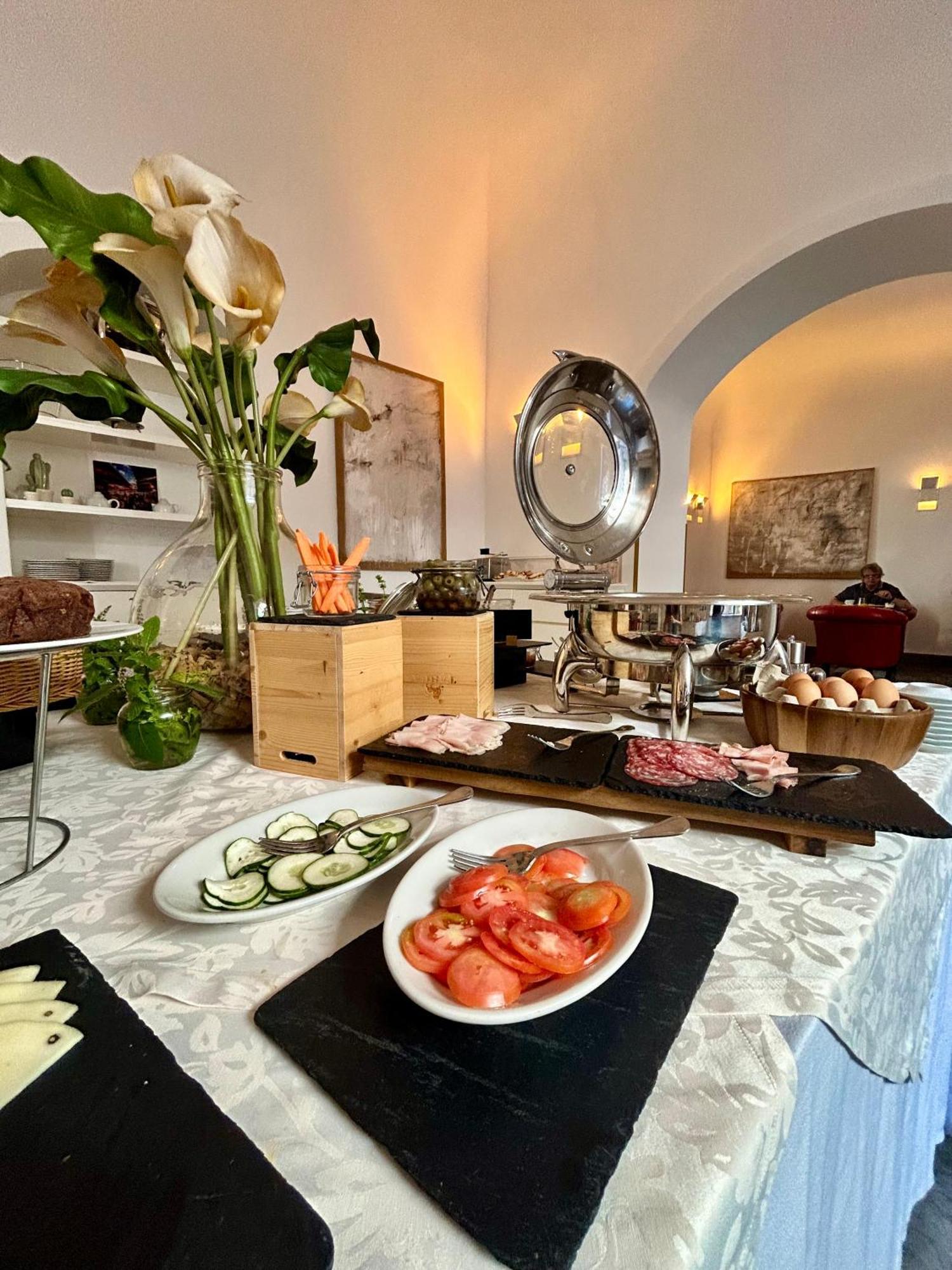 Ballaro Bed & Breakfast