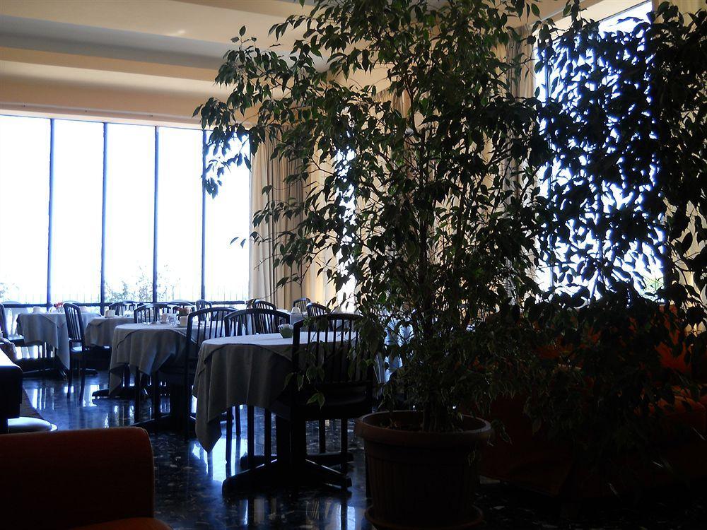Libertà Hotel 3*
