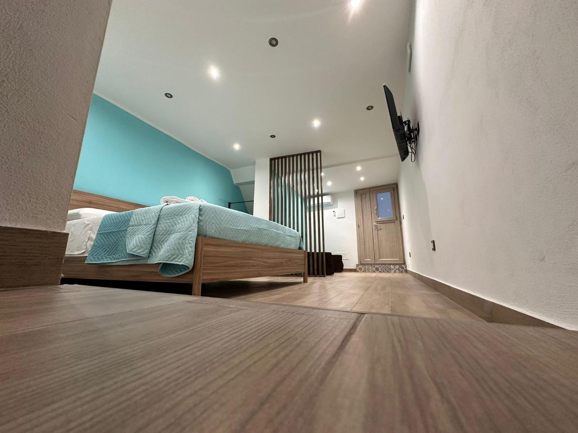 Lucky House Apartment *