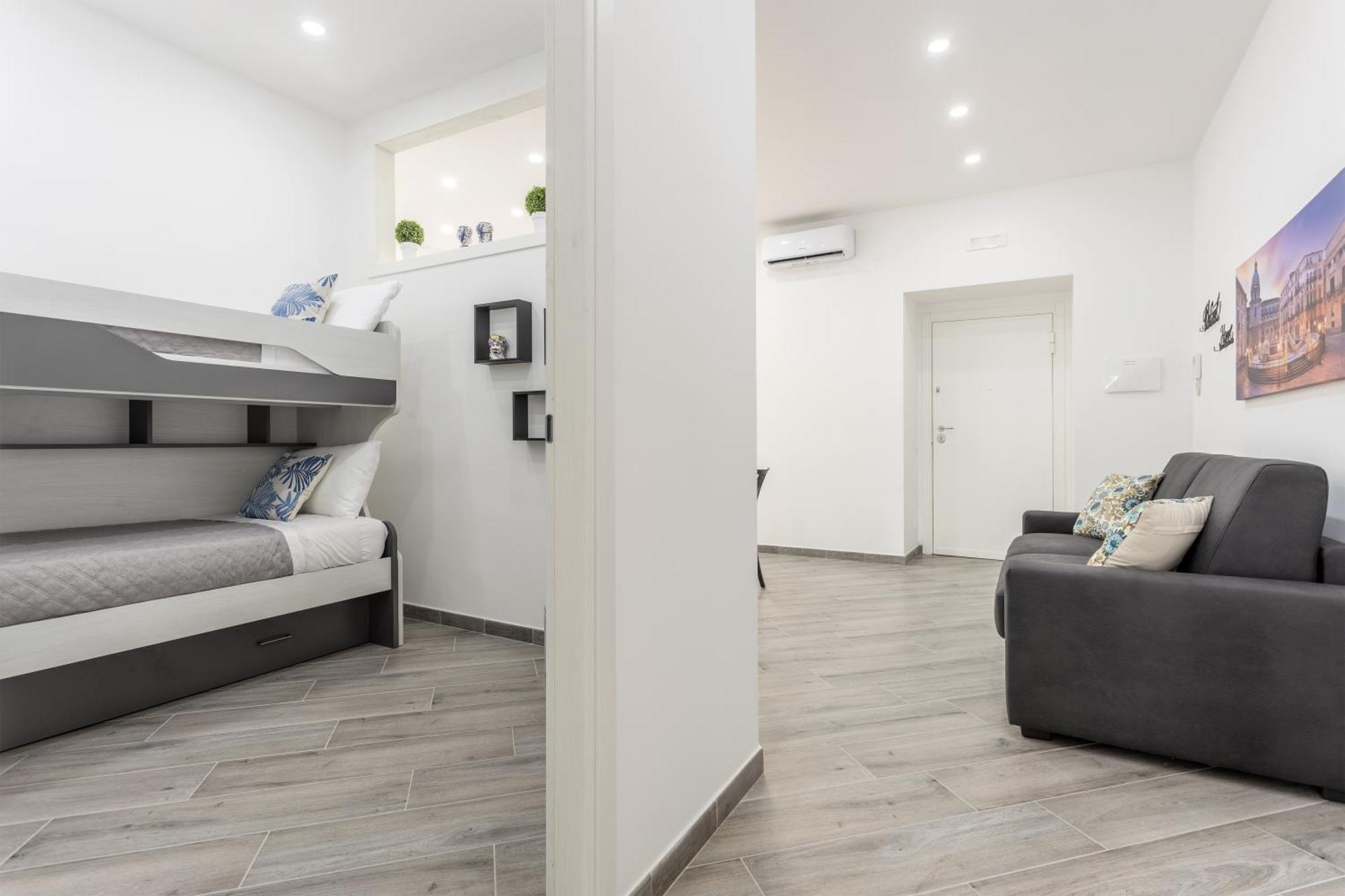 Sant'erasmo Luxury Apartment *