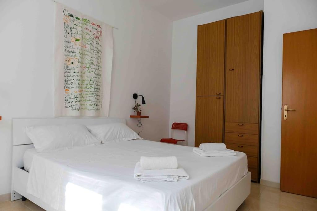 Apartment Paola 1 *