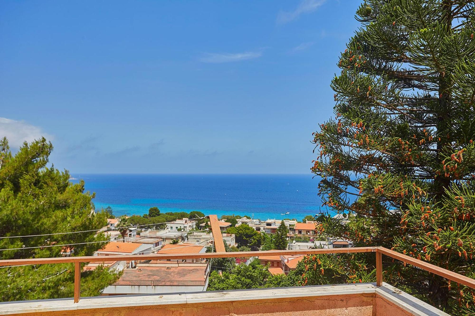 Nel Sul Mare, Mondello, Villa Palermo