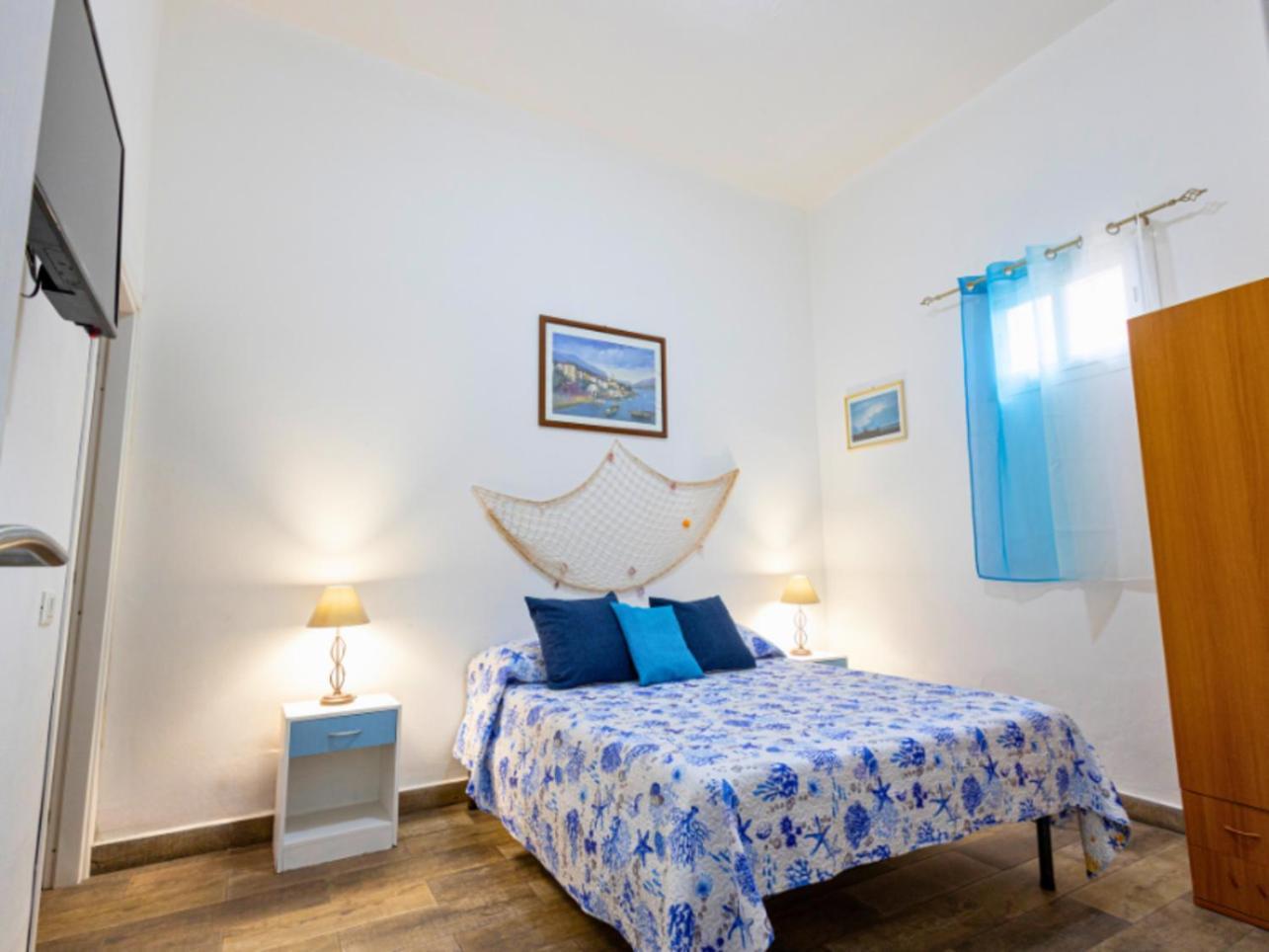 Appartamento Lovely In Palermo-sferracavallo Palermo