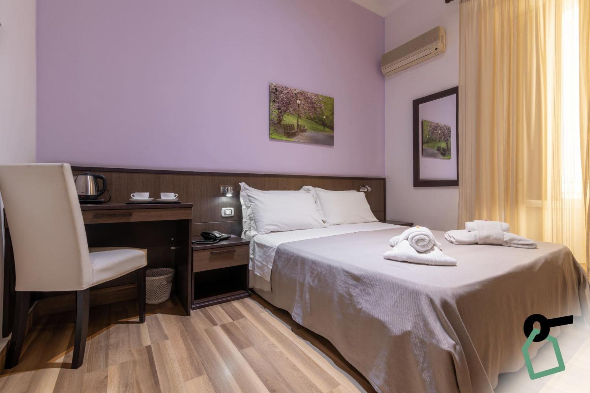 Hotel Hotiday Collection - Politeama 3*