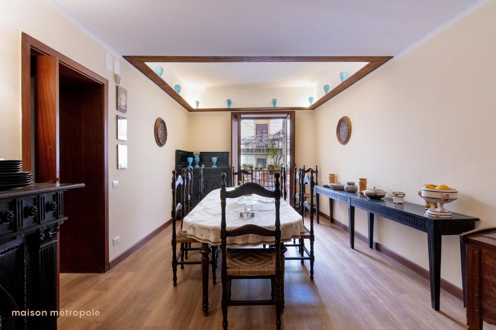 Guest house Center *