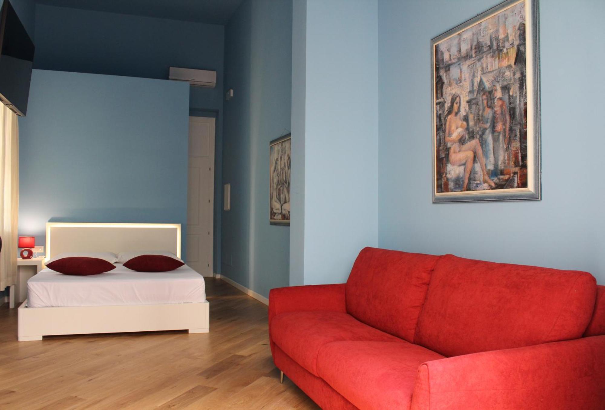 Falstaff & Guest house