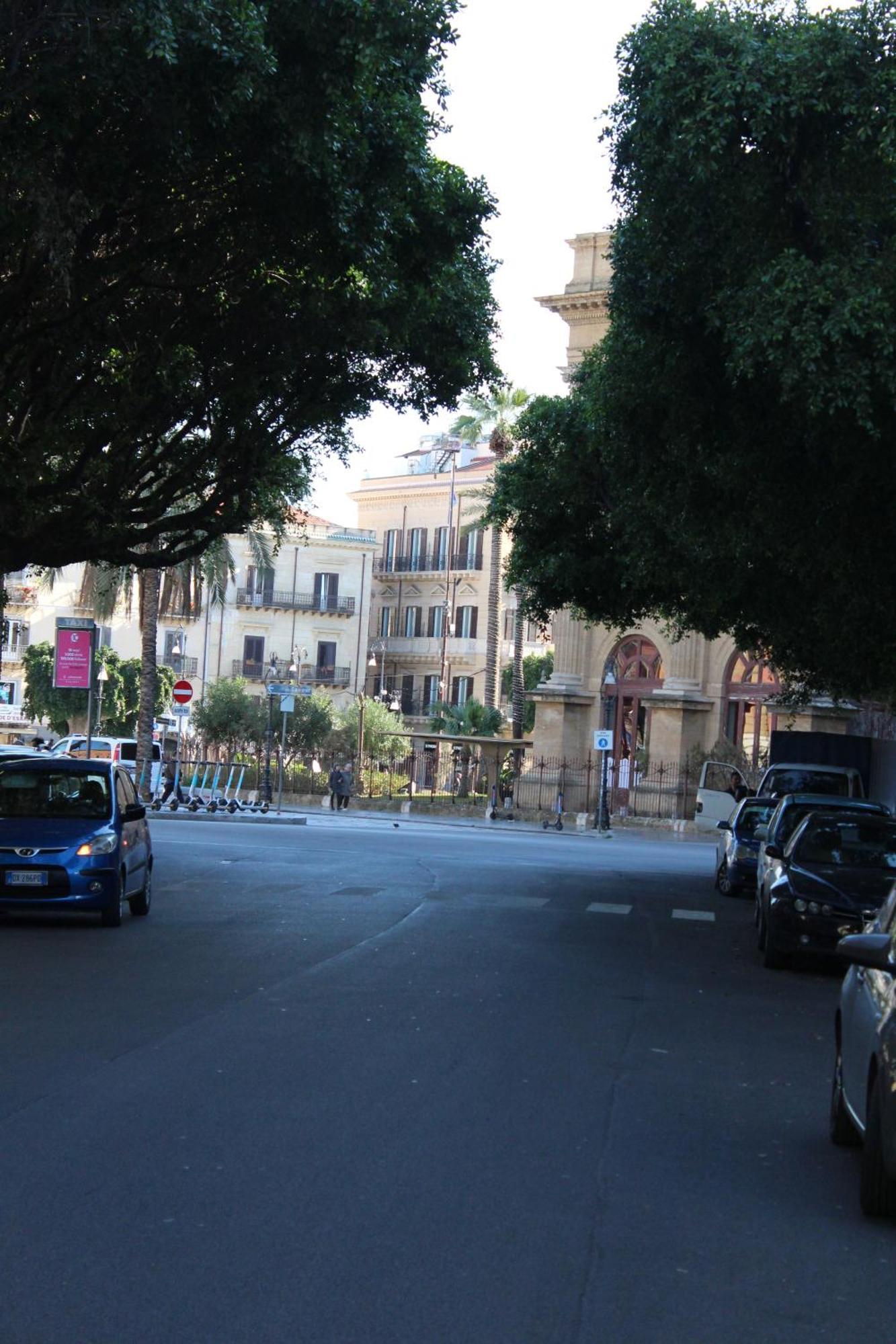 Falstaff & Guest house Palermo