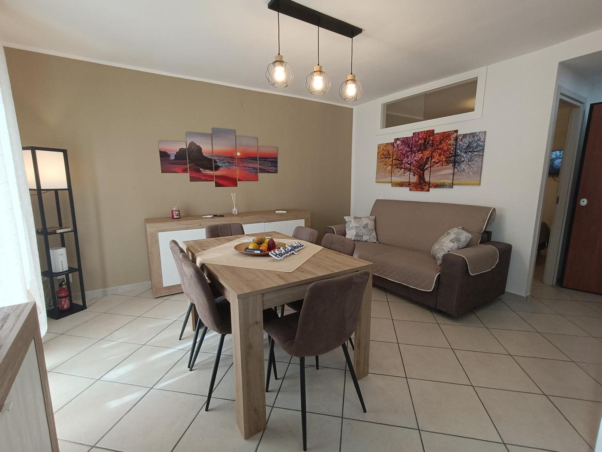 Auri's By World Apartment