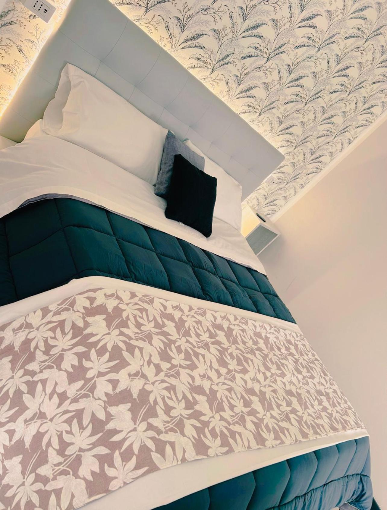 Florio Apartment *