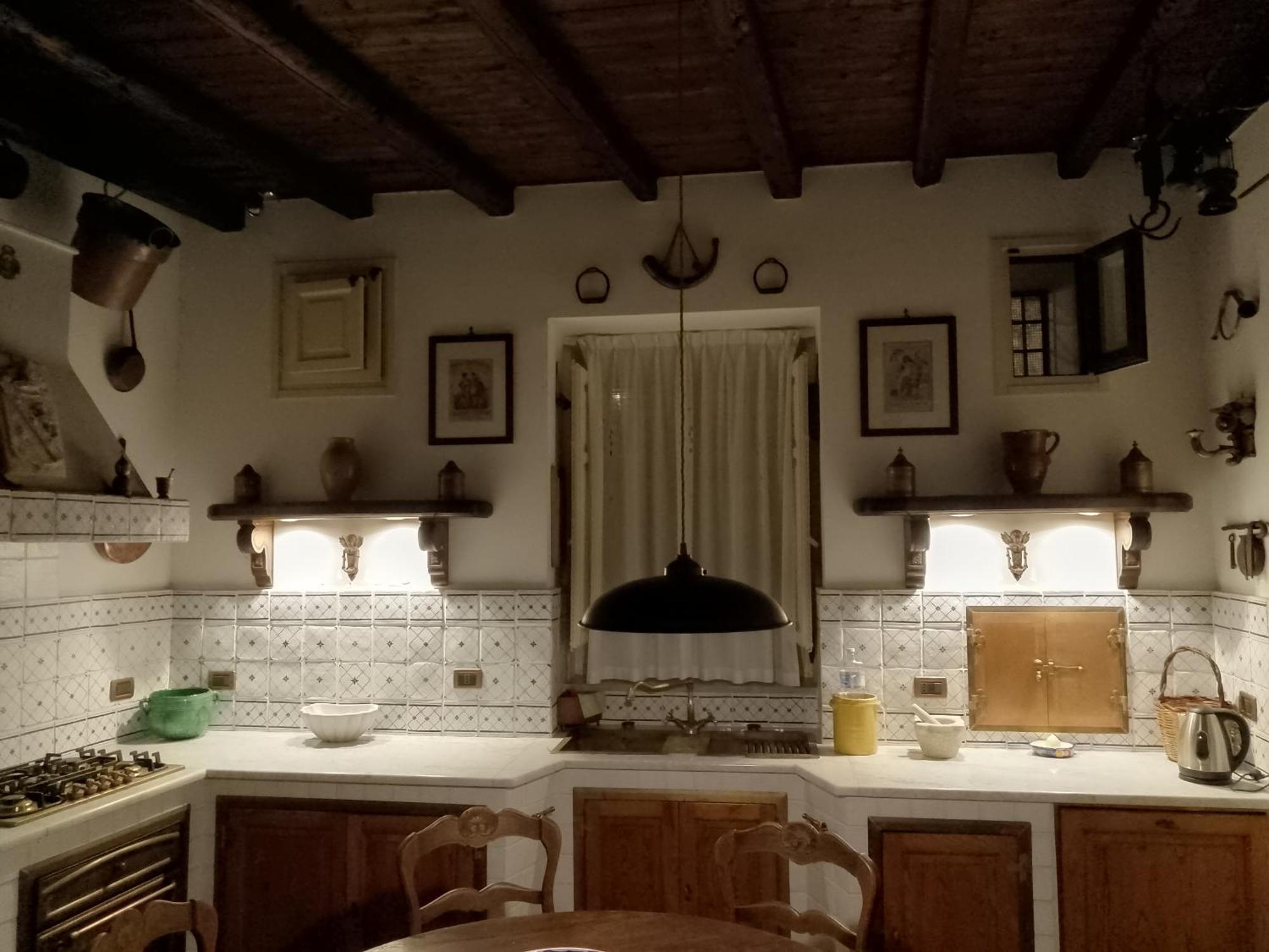 Principe Di Castelnuovo Historical Frühstückspension *