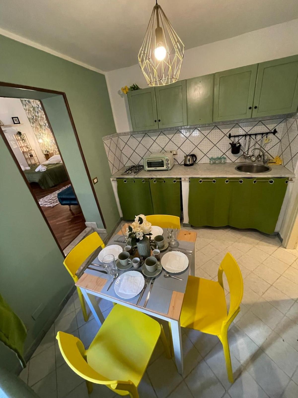Apartment Charming House In The Historic Center Of Palermo