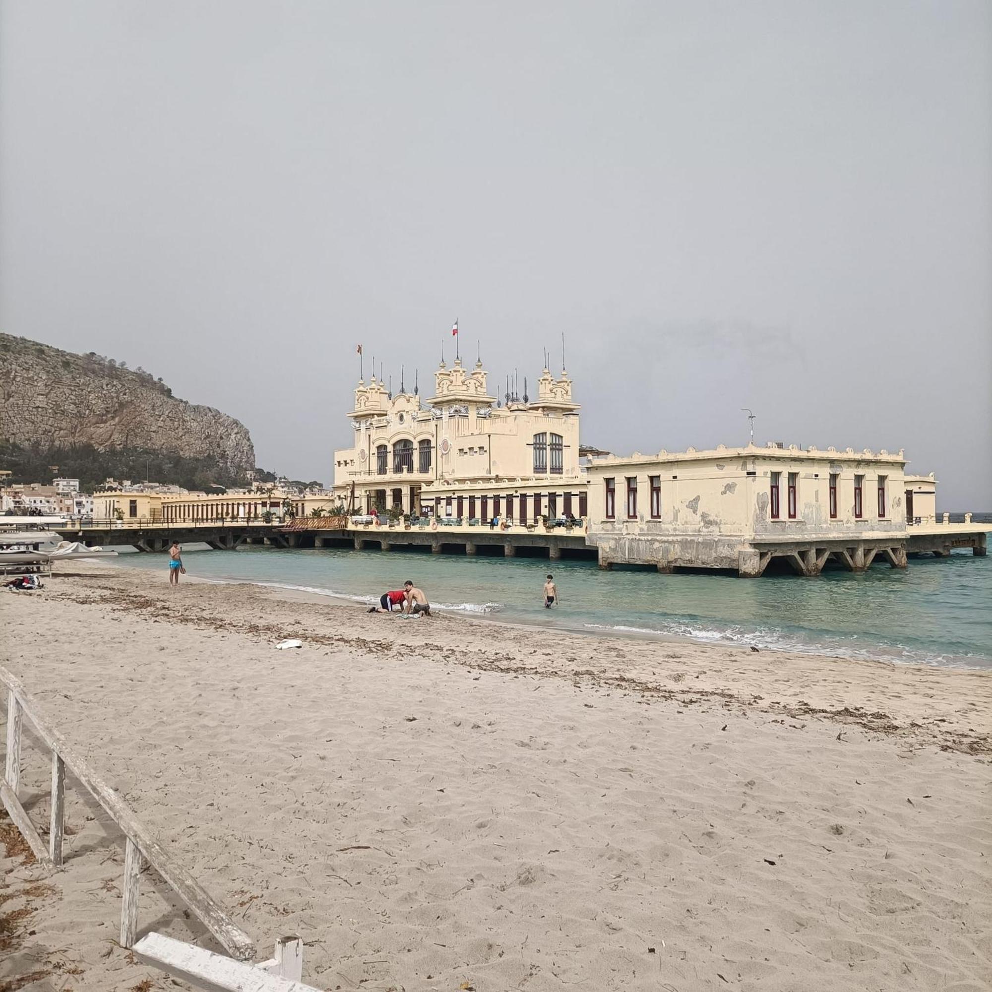 Mondello Bed & Gasthof Palermo