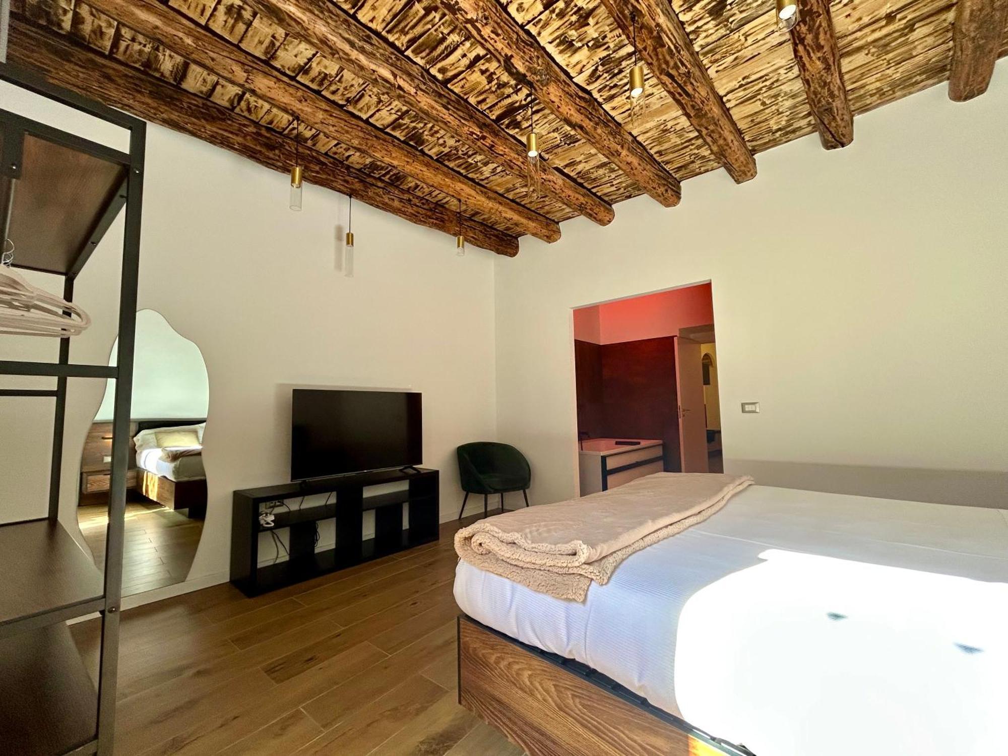 Paternostro Luxury
