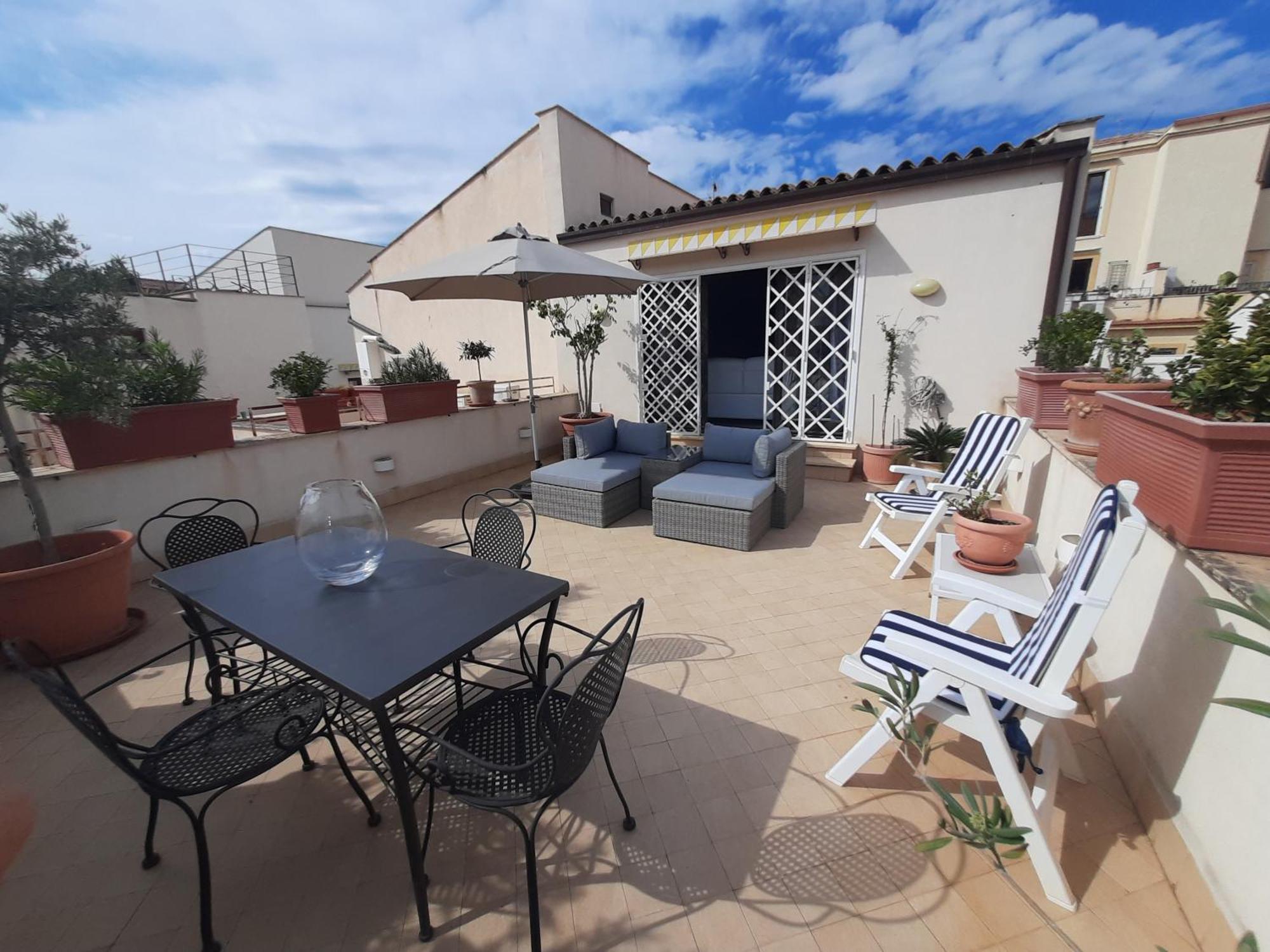 The Rooftop Apartment *