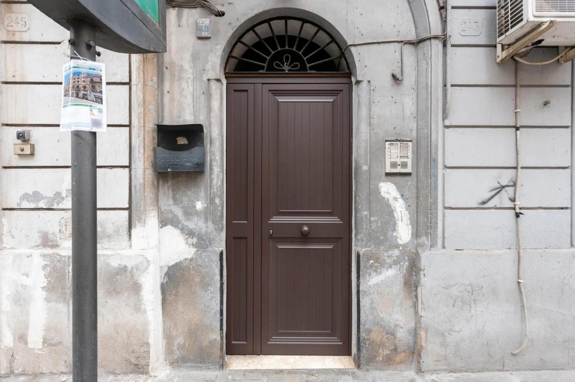 Oreto Station Apartment *