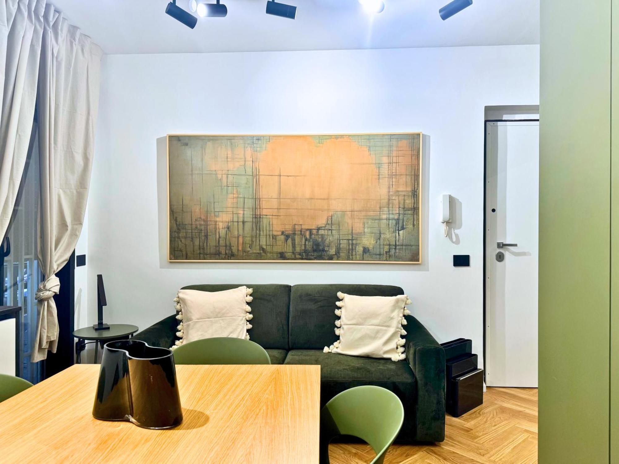 Apartment Plaza *