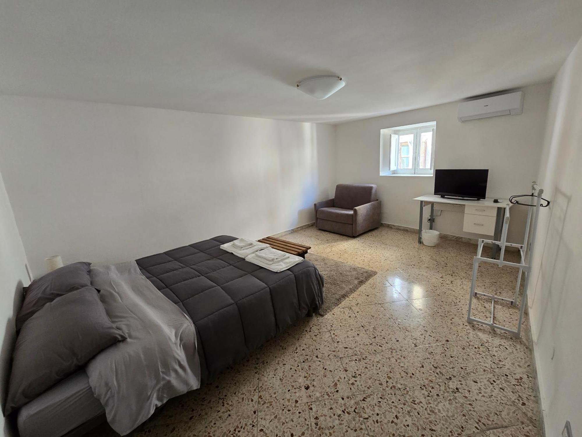 Mak House Guest house