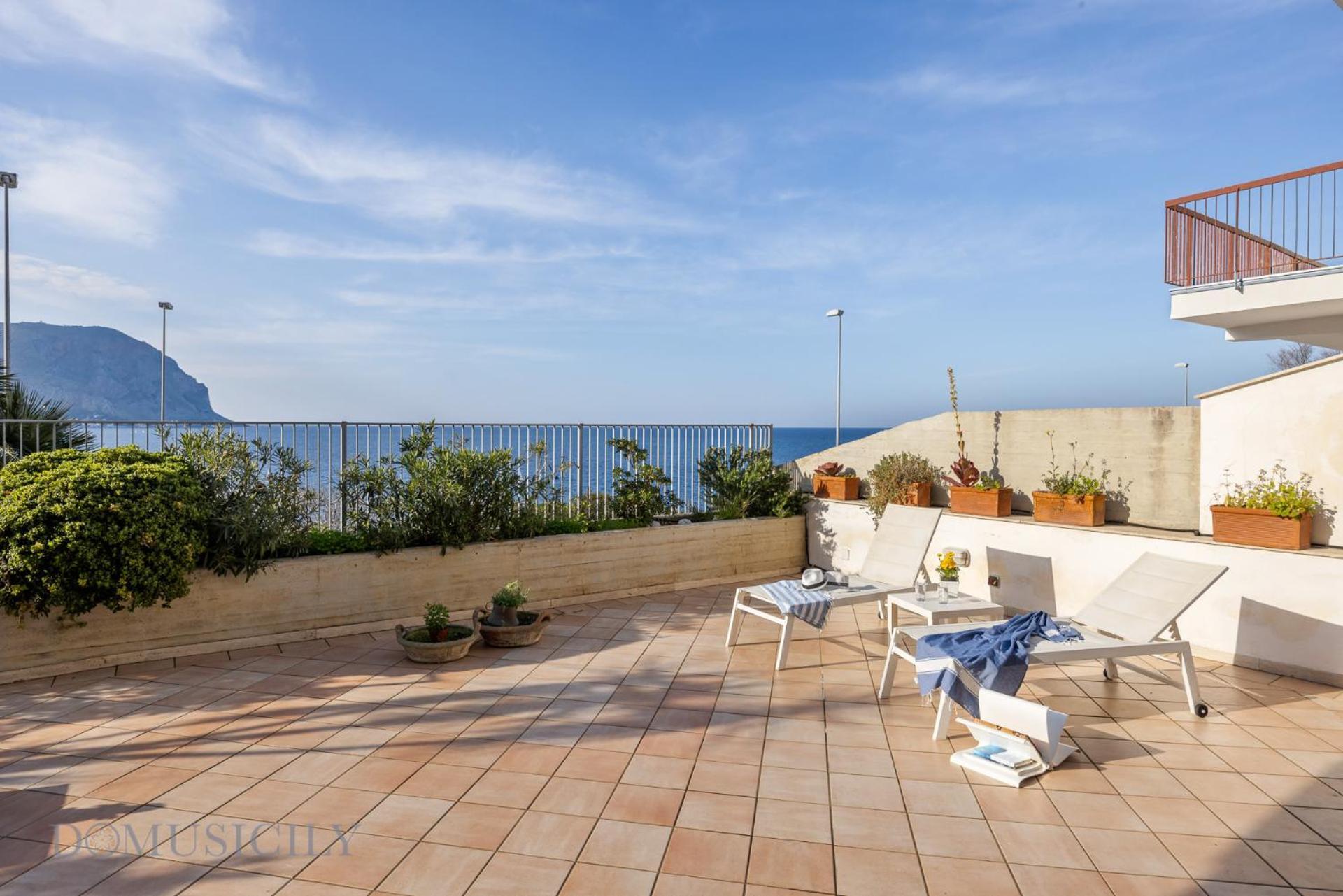 Onda Blu Addaura By Domusicily Apartment Palermo