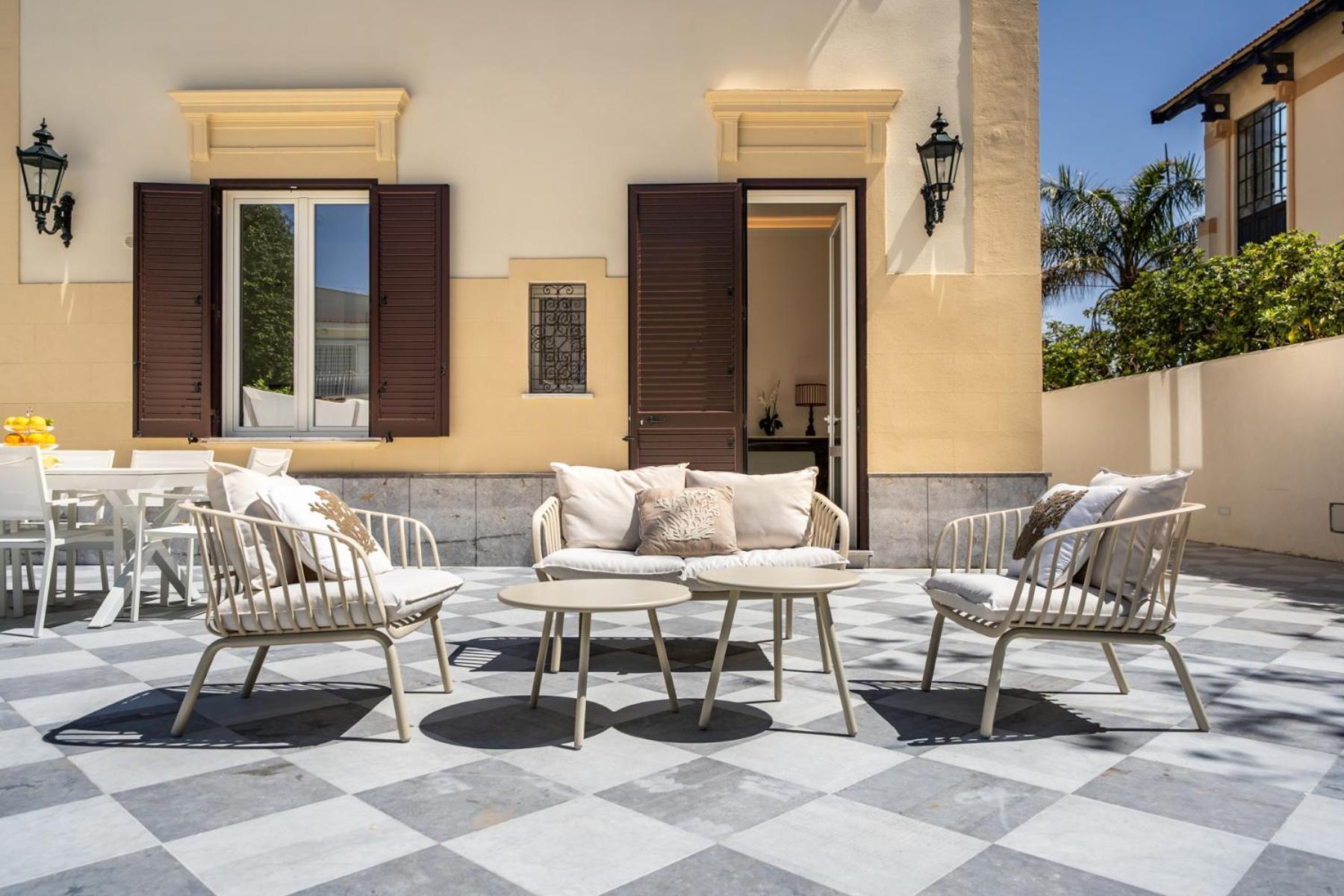 Hercules Pool & Villa