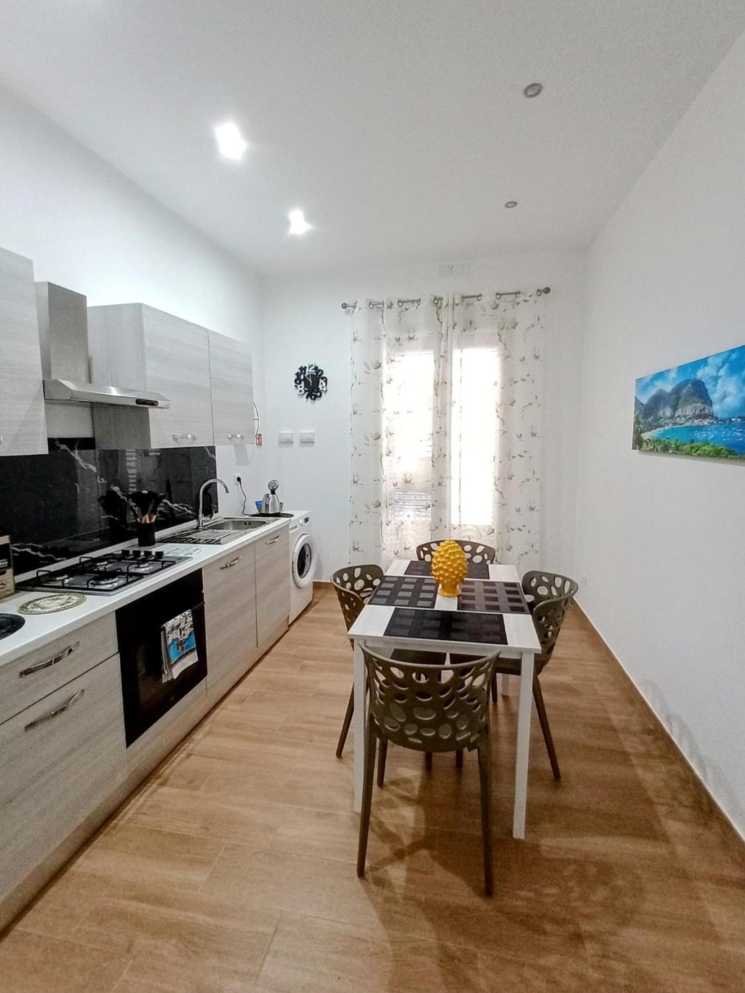 Yris House Apartment *