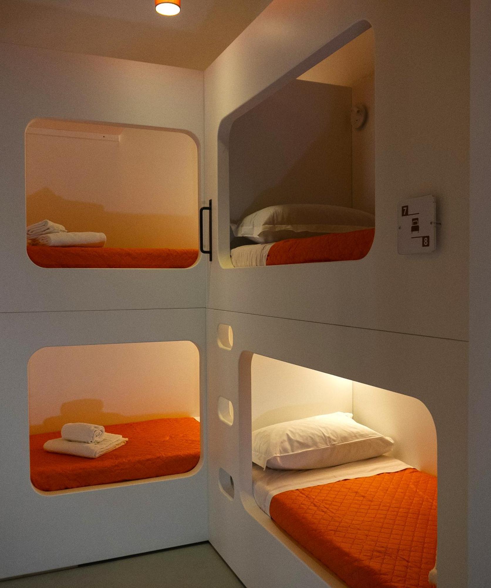 Vucciria Hostel