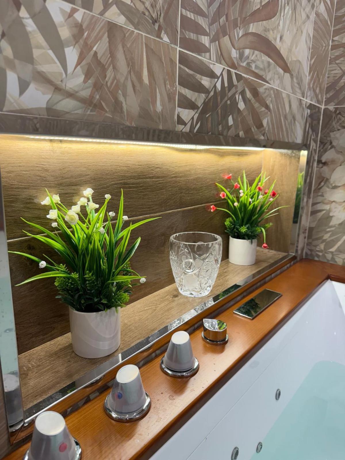 Apartment Dimora Palagonia - & -
