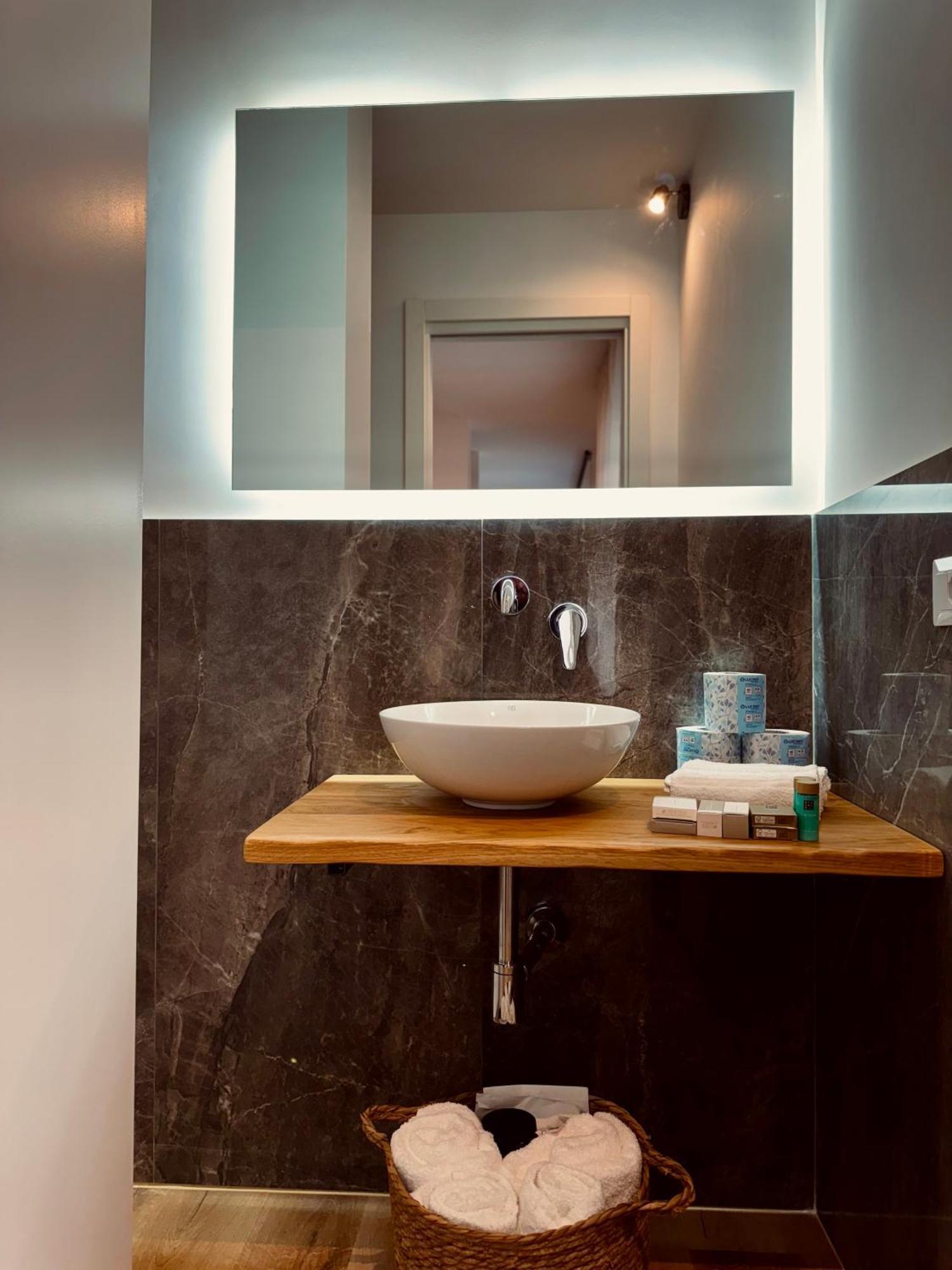 Residenza Ximenes Hub Holiday home Palermo
