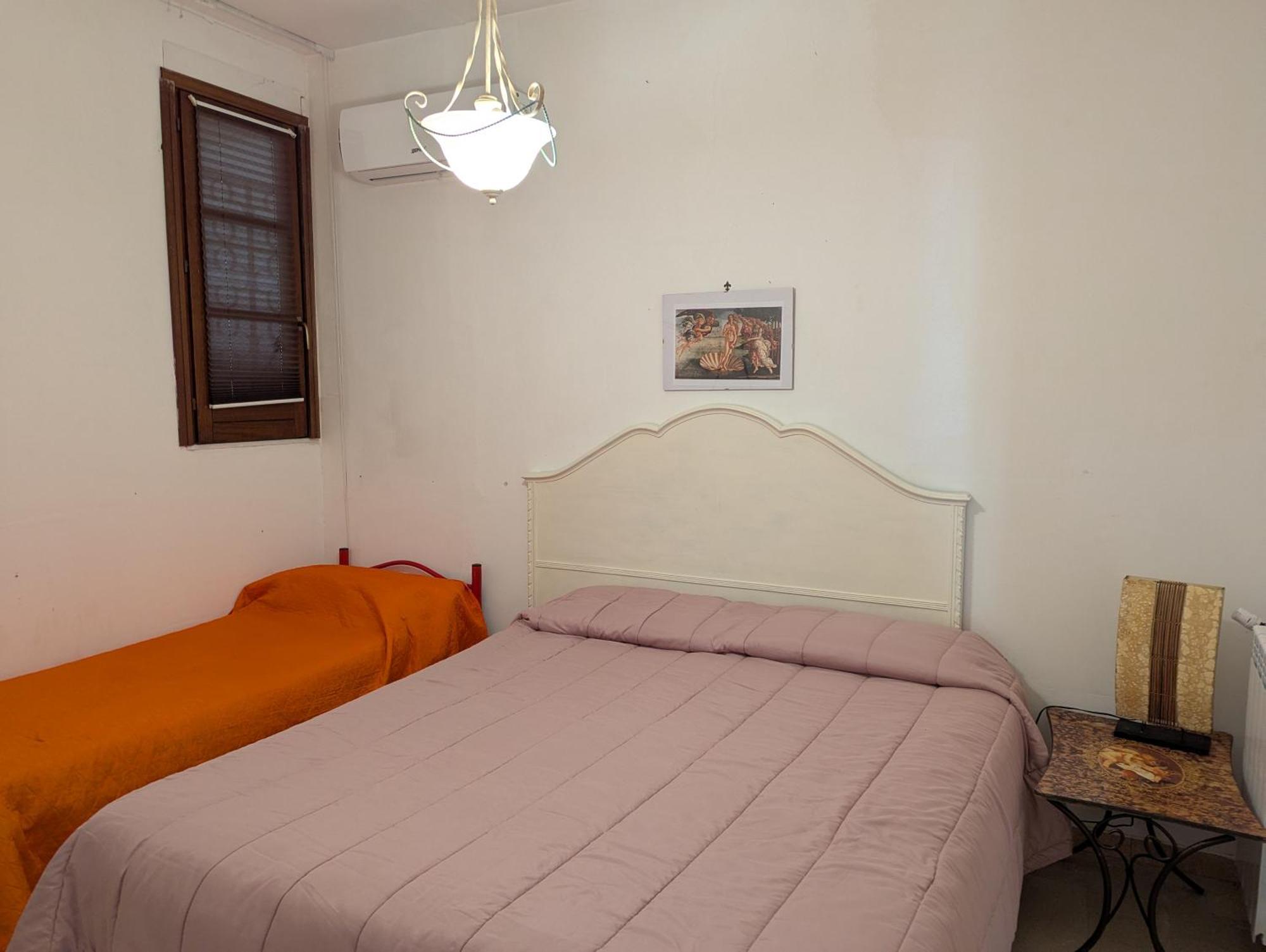 Rosalba - Cheap And Characteristic Palermo
