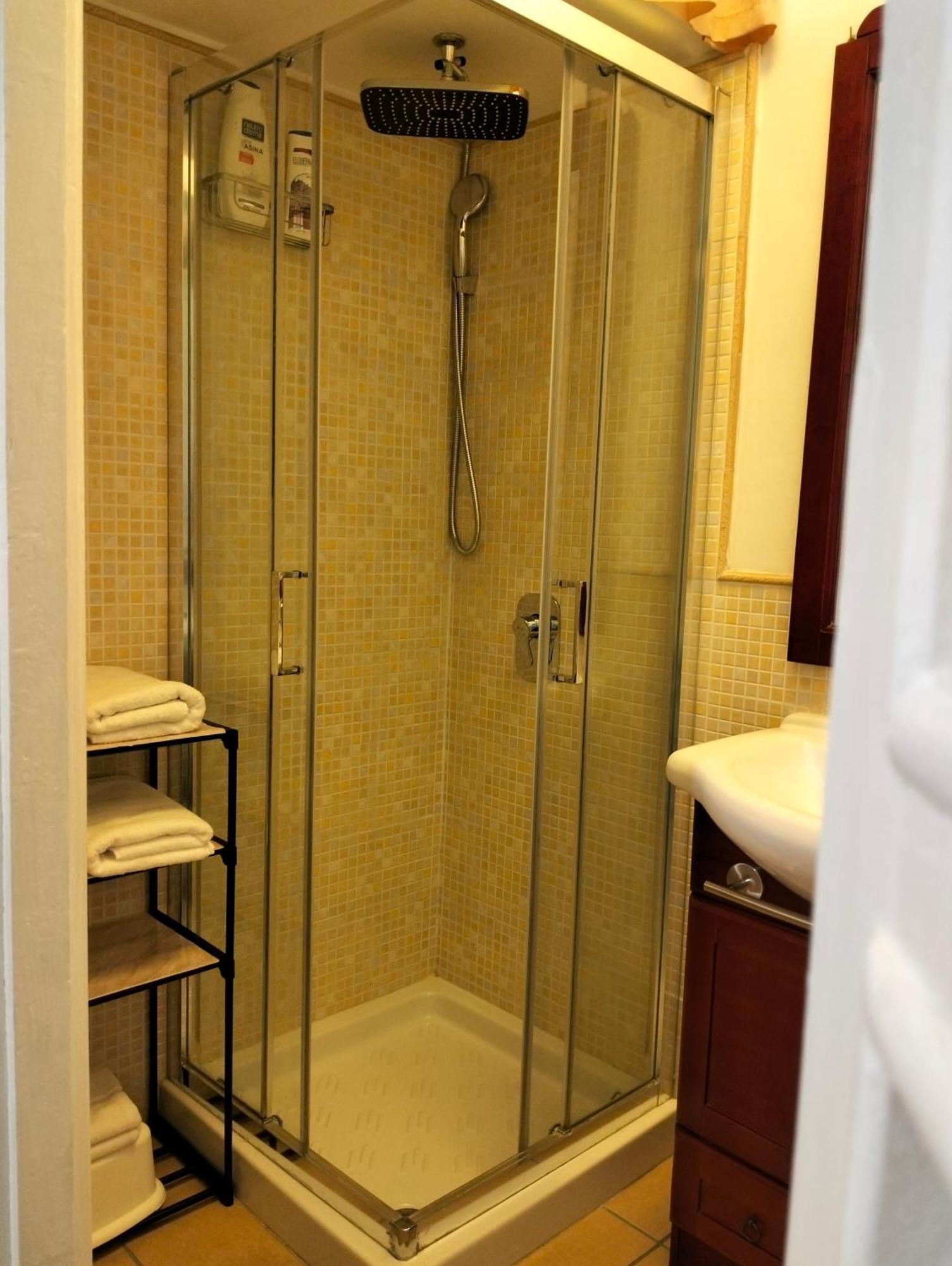 Bedda Ballaro Apartment *