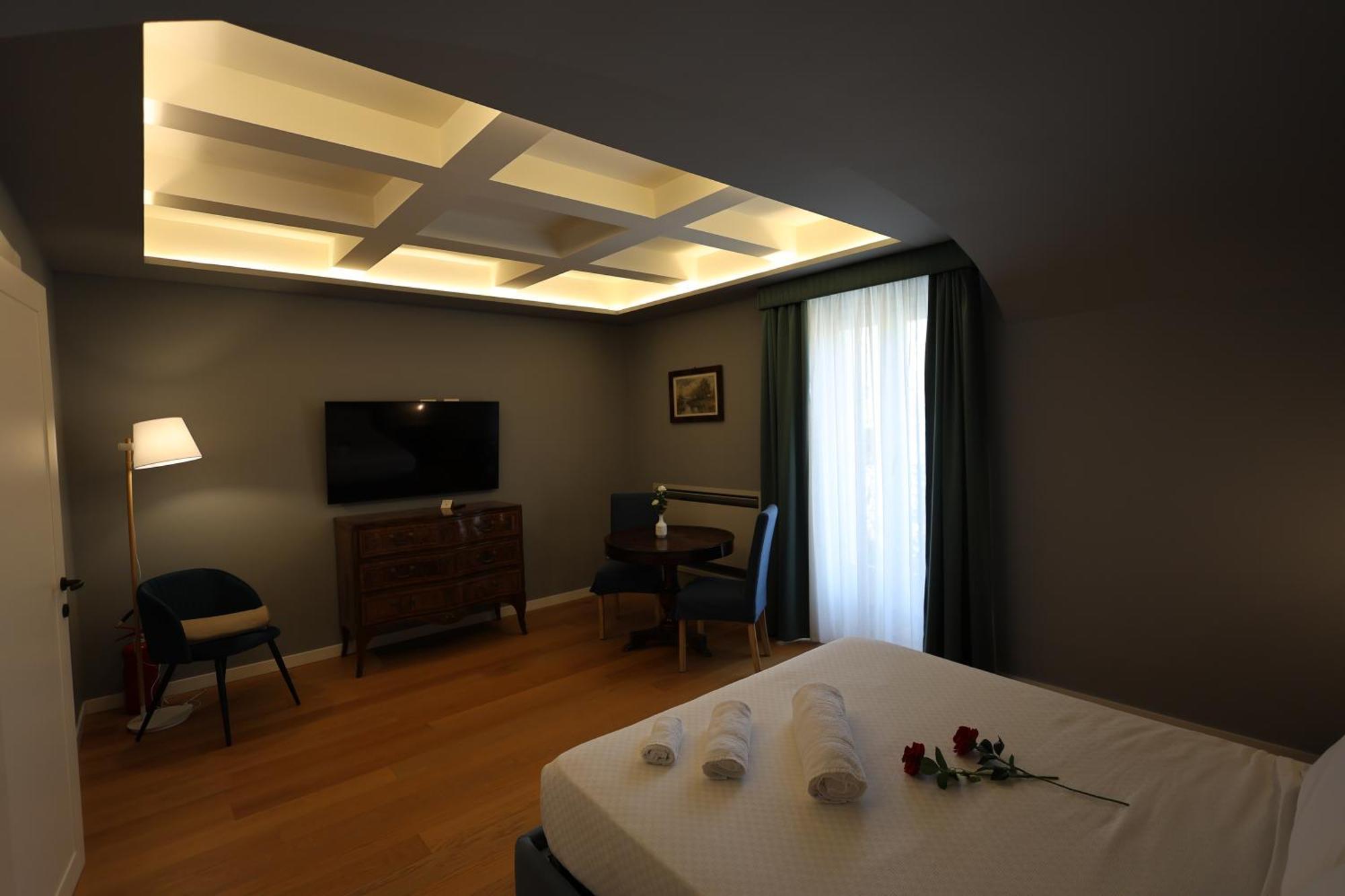 Palazzo De Gregorio - Apartment