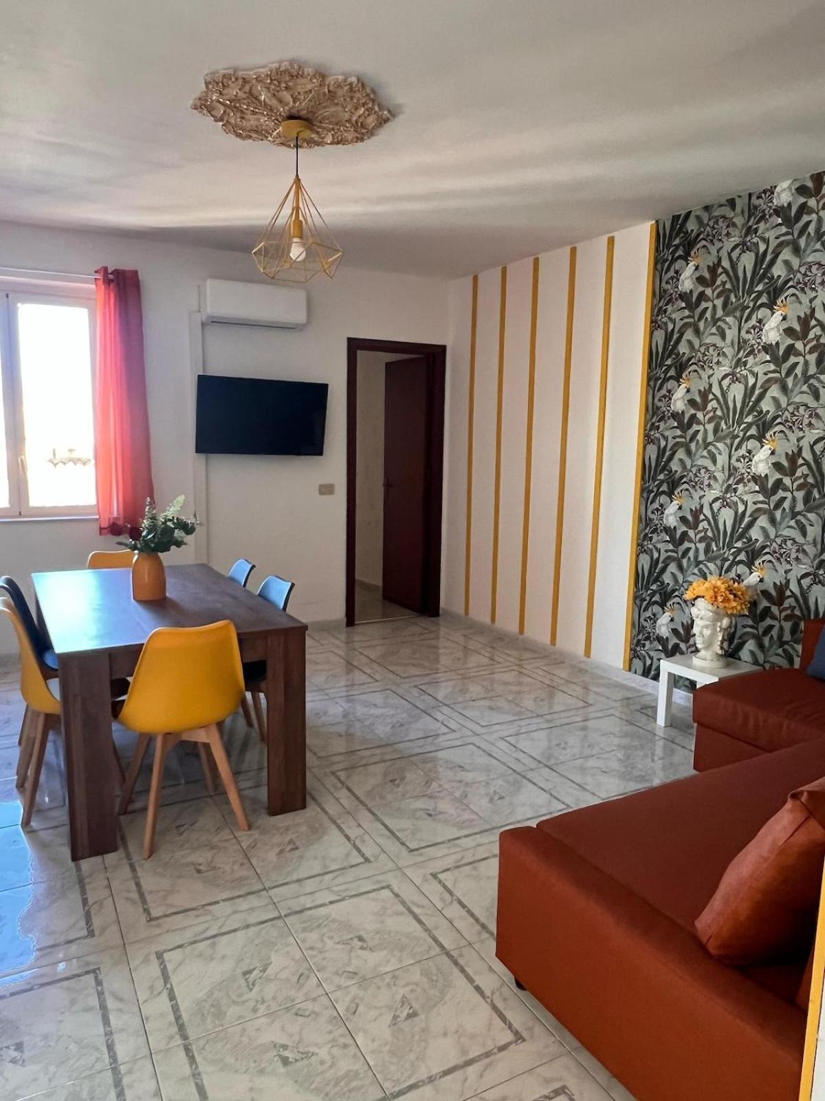 Casa Mortillaro - The Heart Of Palermo, Ballaro Market Apartment