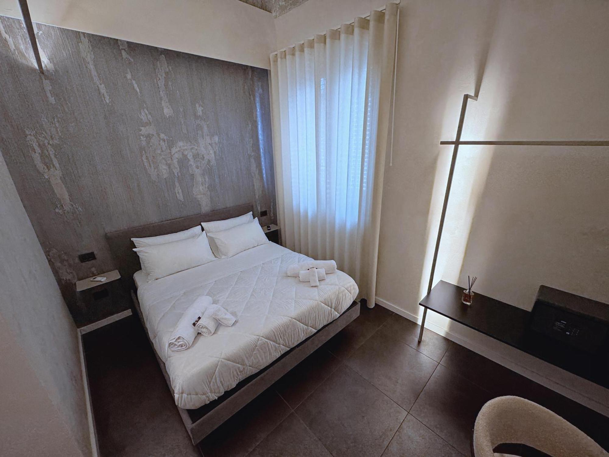 Corona Suite * Palermo