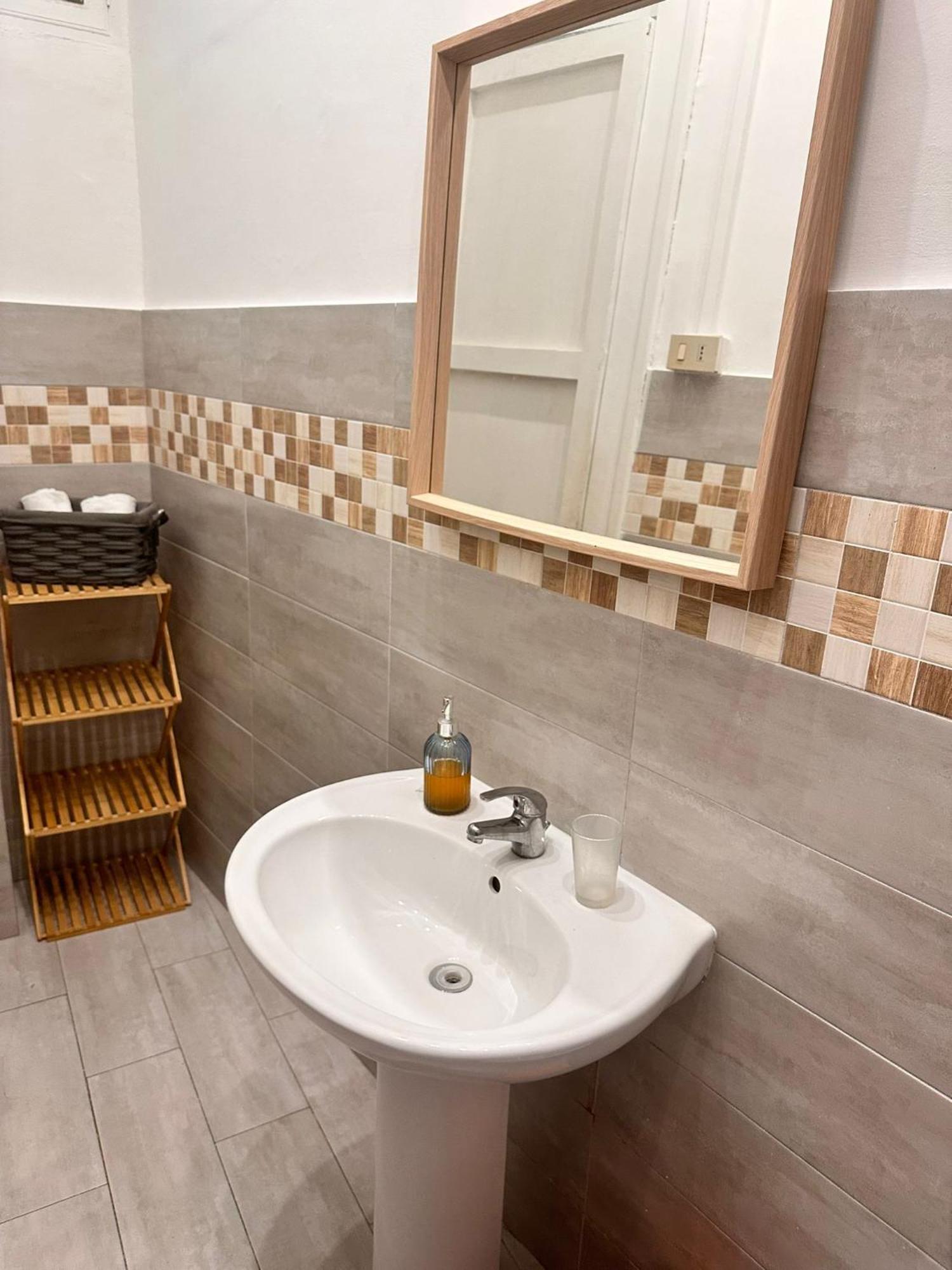 Hostel Arararooms Palermo