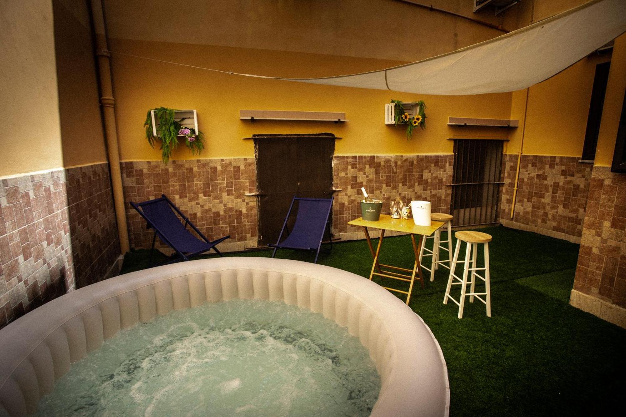 Casa Alagna - La Casetta Al Mare Con Idromassaggio Apartment *