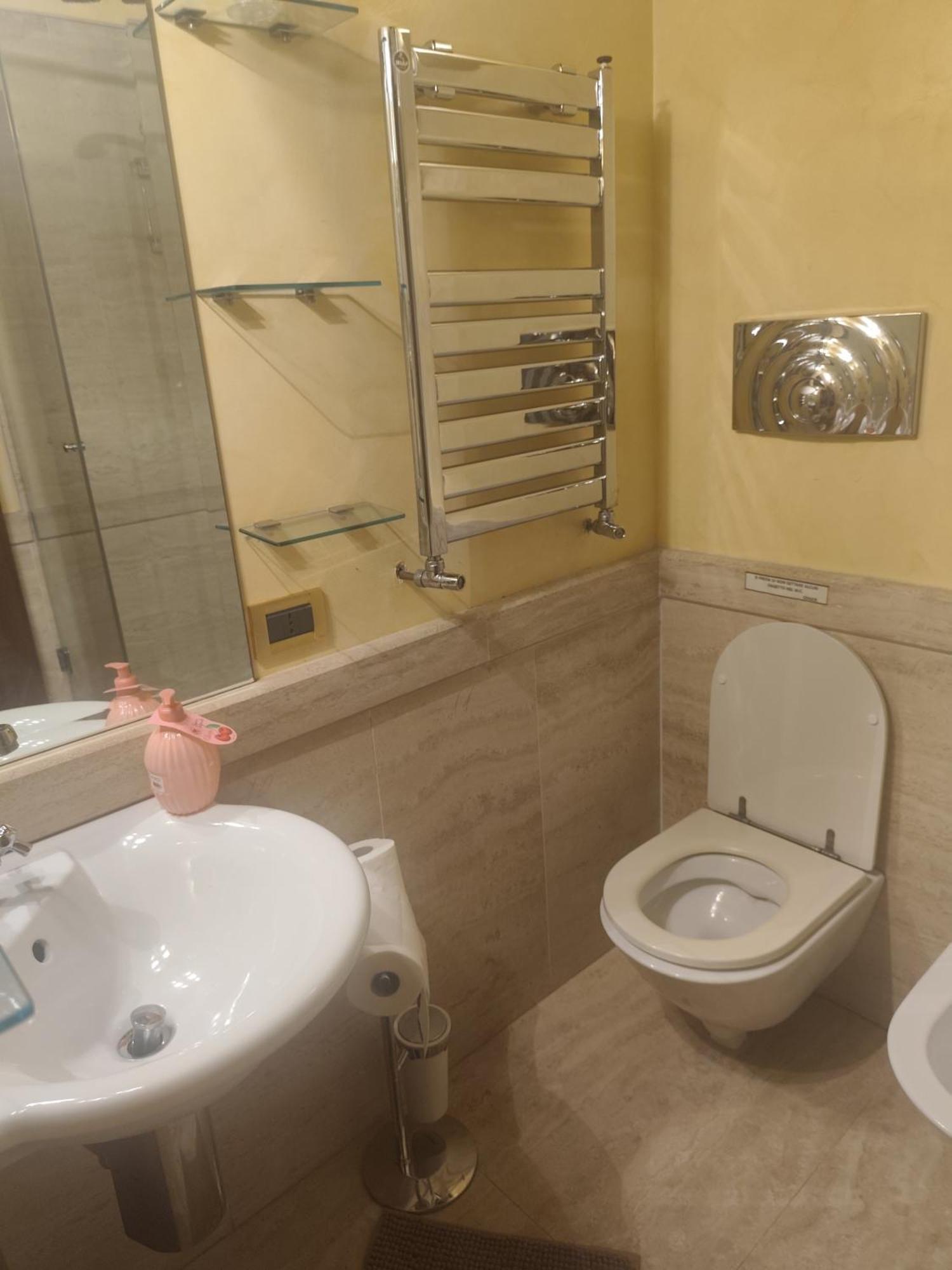 O4m Exclusive Lgbtq Adult Only Bed & Breakfast Palermo