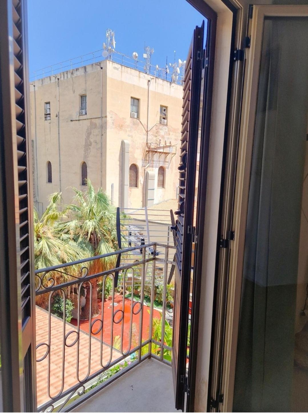 Nest Cathedral ,in The Heart Of The Apartment Palermo