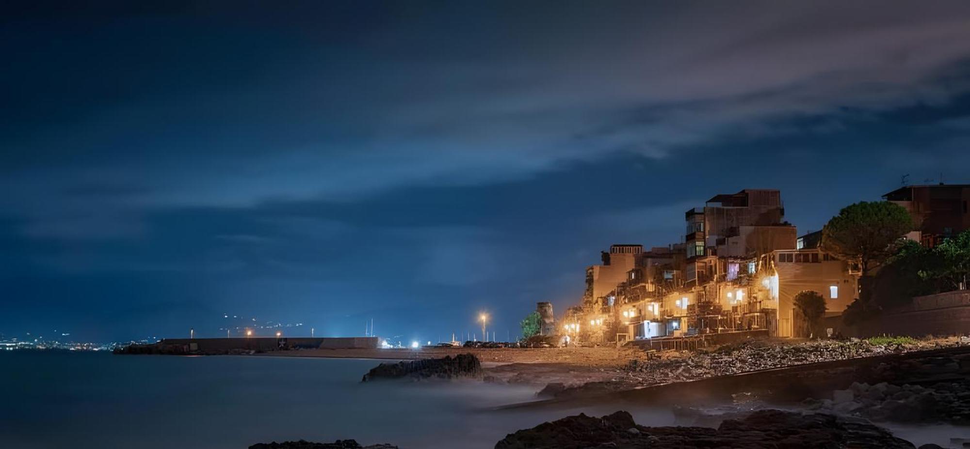 L'aurora Sul Mare *