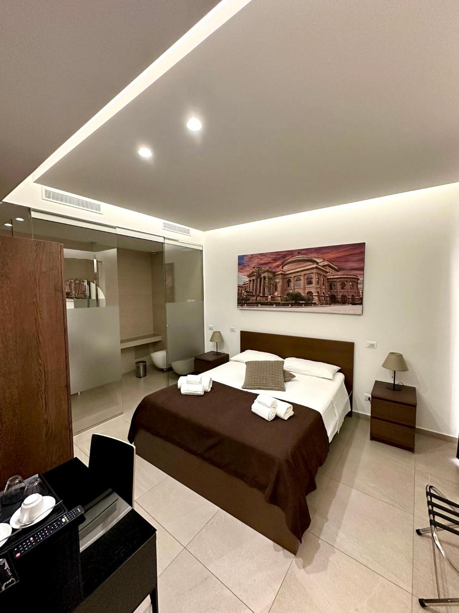 Station Guest house 2*