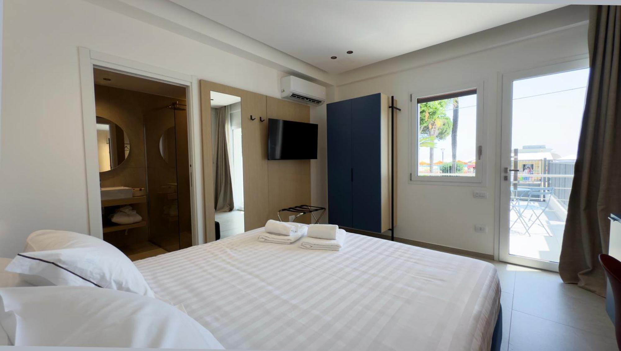 Regina Elena Luxury