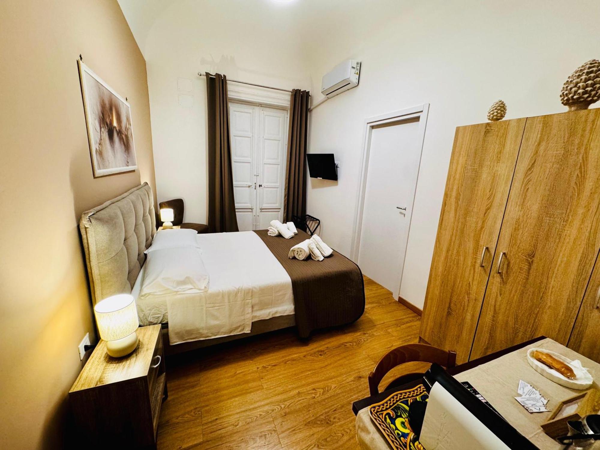 Pindemonte Pomelia Guest house Palermo
