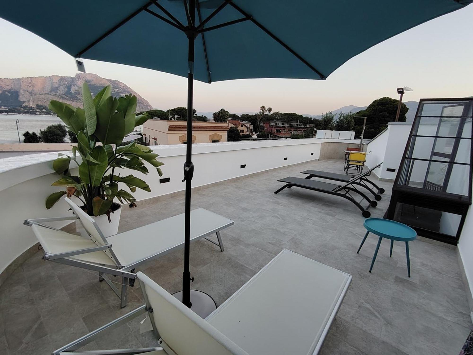 La Terrazza Del Sole Di Mondello * Palermo