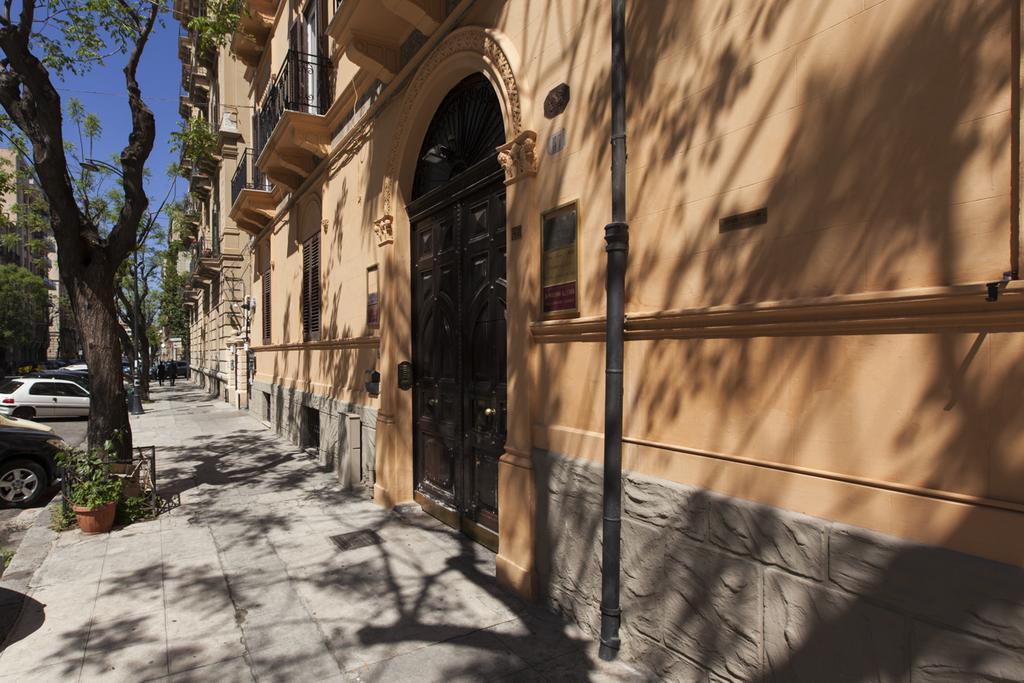 Casa Mo And Acomodação com café da manhã  3*