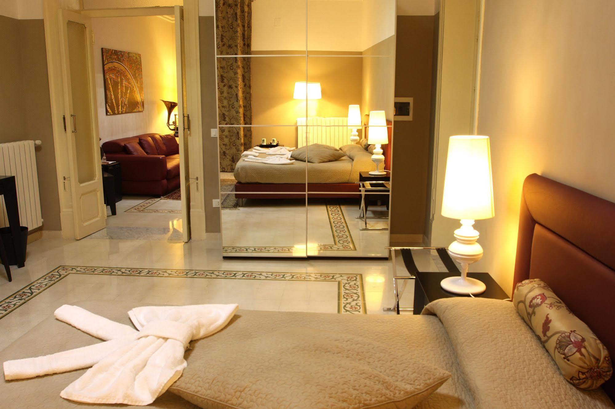 Abatellis Luxury Guest house 3*